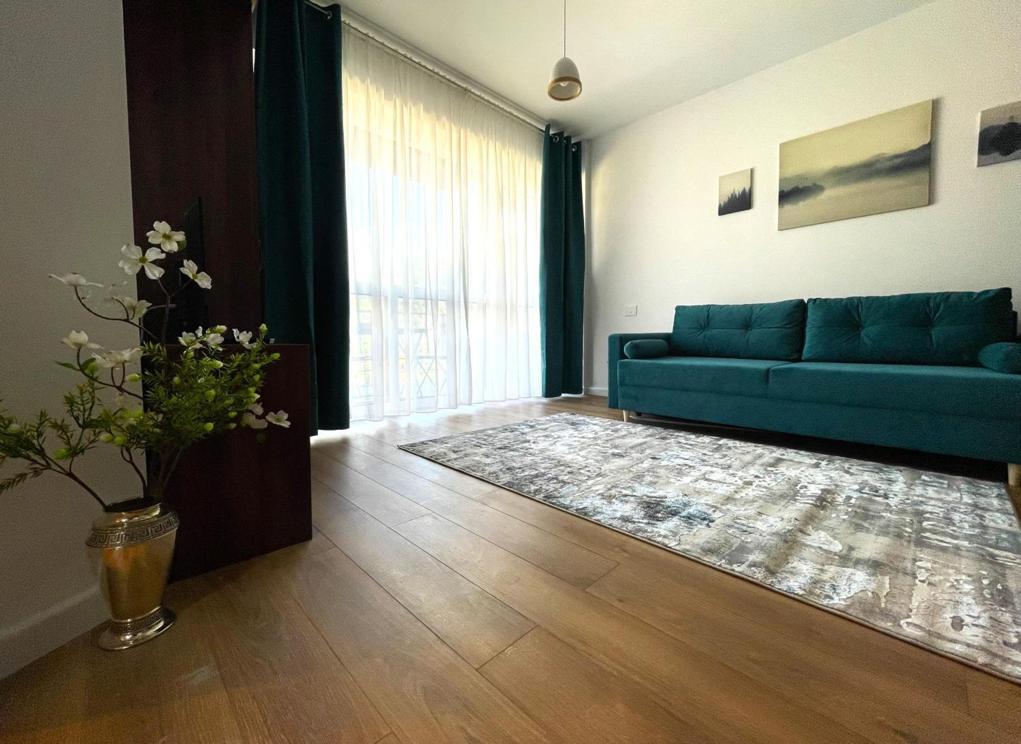 Walter Apartment